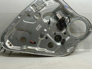 steklopodieemnik-elektriceskii-zadnii-levyi-hyundai-santa-fe-ii-art-98658