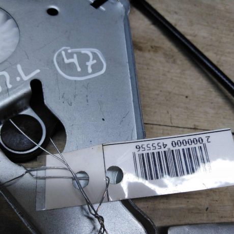 steklopodieemnik-elektriceskii-perednii-levyi-skoda-octavia-i-a4-art-98949-big-1