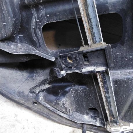 steklopodieemnik-elektriceskii-zadnii-pravyi-mazda-6-gg-art-99099-big-3