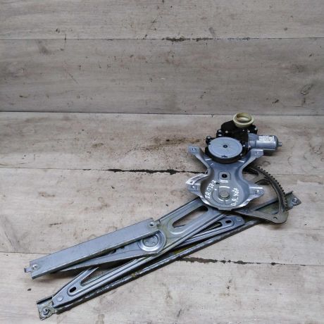 steklopodieemnik-elektriceskii-perednii-pravyi-toyota-avensis-iii-art-99637-big-0