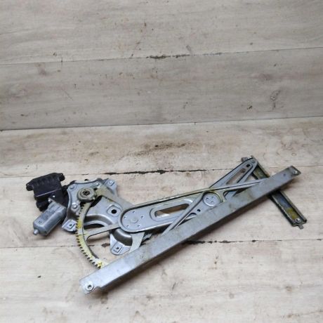 steklopodieemnik-elektriceskii-perednii-pravyi-toyota-avensis-iii-art-99637-big-5