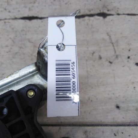 steklopodieemnik-elektriceskii-zadnii-pravyi-volvo-s80-art-99669-big-1