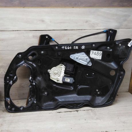 steklopodieemnik-elektriceskii-perednii-pravyi-volkswagen-passat-b6-art-99749-big-0