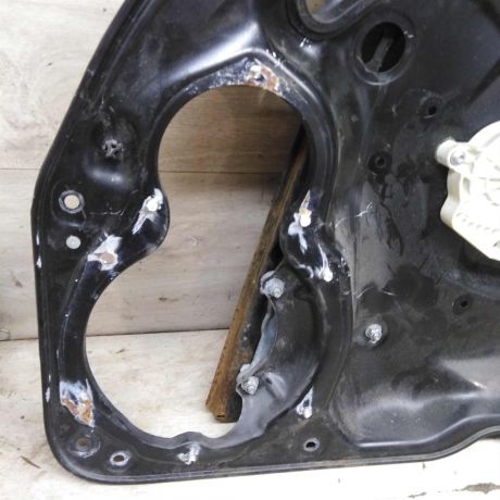 steklopodieemnik-elektriceskii-perednii-pravyi-volkswagen-passat-b6-art-99749-big-4