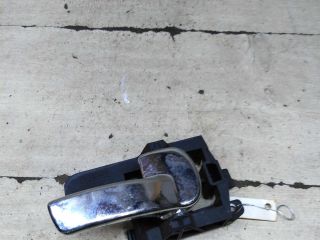 rucka-dveri-vnutrenniaia-peredniaia-pravaia-nissan-qashqai-j10-art-100473