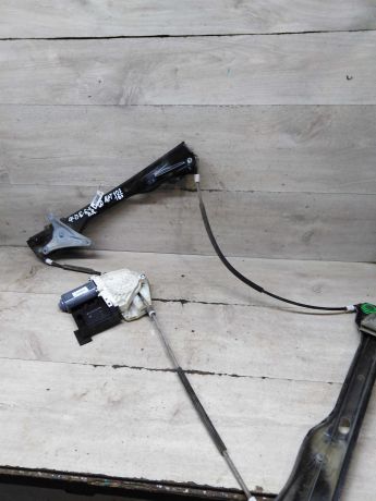 steklopodieemnik-elektriceskii-perednii-pravyi-volkswagen-passat-b6-art-100477-big-1