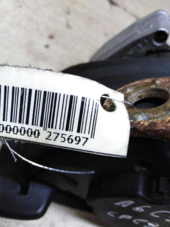 remen-bezopasnosti-zadnii-srednii-audi-a6-c5-art-100573-big-1