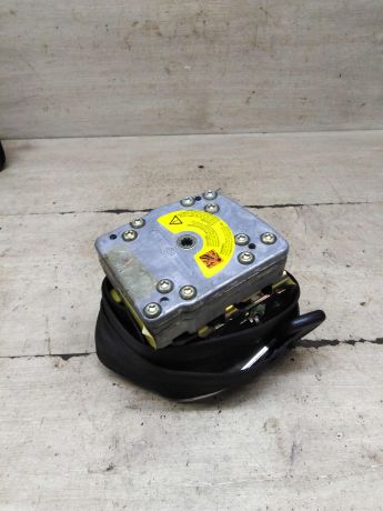 remen-bezopasnosti-zadnii-srednii-audi-a6-c5-art-100573-big-2