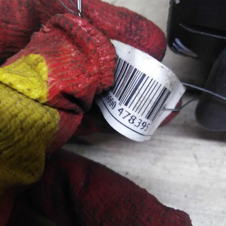 remen-bezopasnosti-srednii-zadnii-volvo-s80-art-100588-big-1