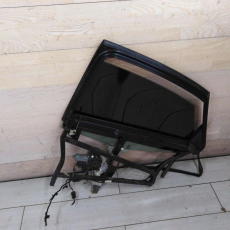 steklopodieemnik-zadnii-pravyi-elektriceskii-audi-a6-c5-art-100634-big-2