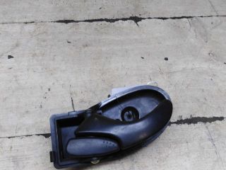 rucka-dveri-vnutrenniaia-peredniaia-levaia-ford-focus-i-art-100834