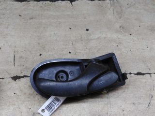 rucka-dveri-vnutrenniaia-zadniaia-pravaia-ford-focus-i-art-100870