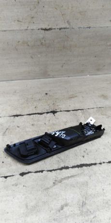 perekliucatel-regulirovki-zerkal-rucka-otkryvaniia-dveri-levaia-vnutrenniaia-volkswagen-jetta-vi-art-101130-big-4