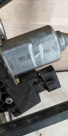 steklopodieemnik-elektriceskii-zadnii-levyi-audi-a6-c5-art-101311-big-3