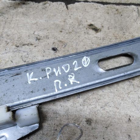 steklopodieemnik-mexaniceskii-perednii-pravyi-kia-rio-ii-xetcbek-art-101617-big-1