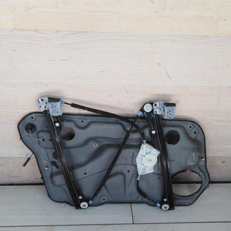 steklopodieemnik-elektriceskii-volkswagen-golf-4-volkswagen-bora-art-101656-big-0