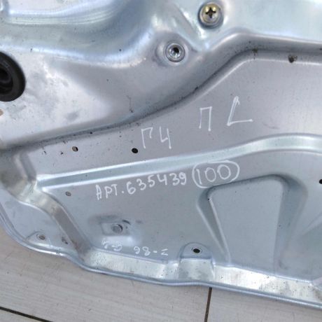 steklopodieemnik-elektriceskii-volkswagen-golf-4-volkswagen-bora-art-101658-big-2