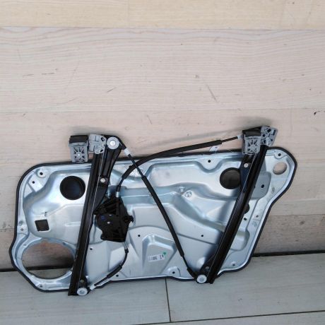 steklopodieemnik-elektriceskii-volkswagen-golf-4-volkswagen-bora-art-101658-big-4