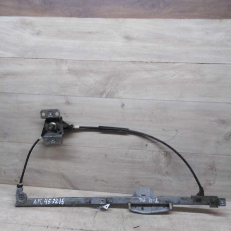 steklopodieemnik-perednii-levyi-mexaniceskii-volkswagen-transporter-t4-art-101940-big-0