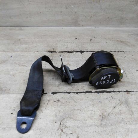 remen-bezopasnosti-zadnii-srednii-renault-logan-i-art-102113-big-0