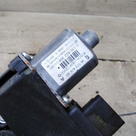 steklopodieemnik-elektriceskii-perednii-levyi-peugeot-308-i-art-102172-big-4