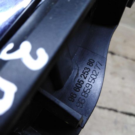 rucka-dveri-vnutrenniaia-zadniaia-pravaia-peugeot-308-i-art-102189-big-2