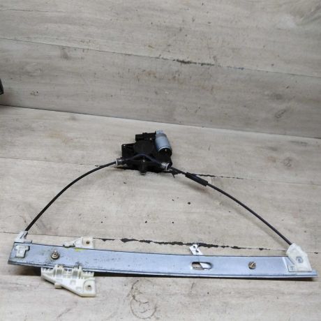 steklopodieemnik-elektriceskii-perednii-pravyi-mazda-3-bk-art-103020-big-1