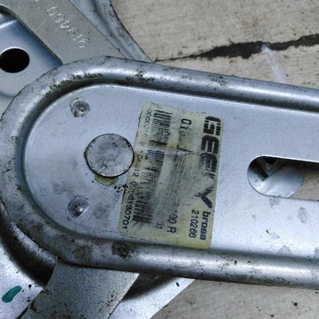 steklopodieemnik-elektriceskii-perednii-pravyi-geely-emgrand-x7-art-103140-big-3