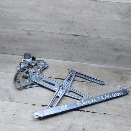 steklopodieemnik-elektriceskii-perednii-pravyi-geely-emgrand-x7-art-103140-big-1