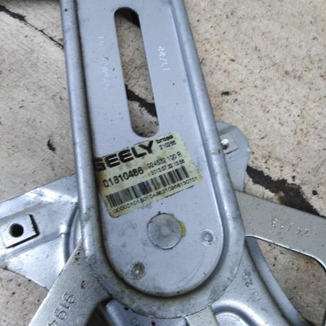 steklopodieemnik-elektriceskii-zadnii-pravyi-geely-emgrand-x7-art-103152-big-3