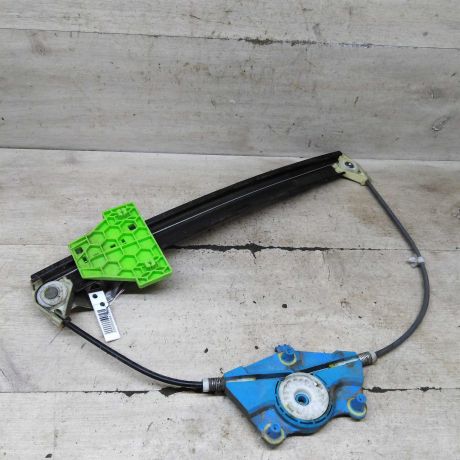 steklopodieemnik-mexaniceskii-zadnii-pravyi-audi-a4-b6-audi-a4-b7-art-103202-big-1