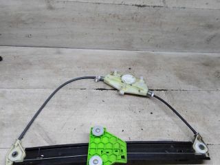 steklopodieemnik-elektriceskii-zadnii-pravyi-audi-a4-b6-audi-a4-b7-art-103278