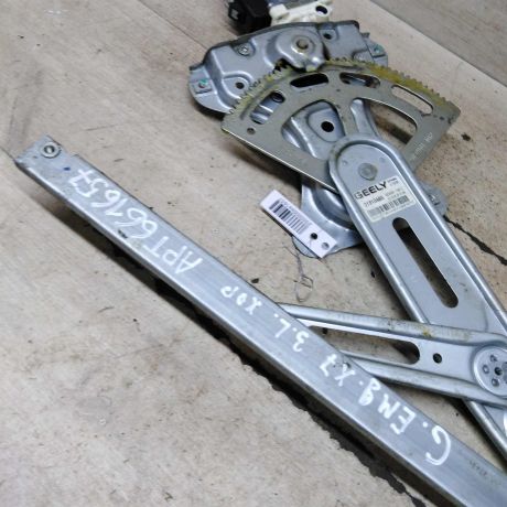 steklopodieemnik-elektriceskii-zadnii-levyi-geely-emgrand-x7-art-103292-big-4