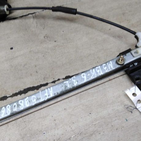 steklopodieemnik-elektriceskii-zadnii-levyi-mazda-3-bk-art-103317-big-1