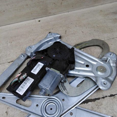 steklopodieemnik-elektriceskii-perednii-pravyi-renault-fluence-art-103438-big-6