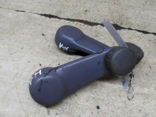 rucka-otkryvaniia-mexaniceskogo-steklopodieemnika-nissan-almera-n16-art-103859