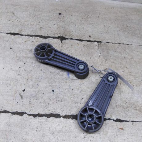 rucka-otkryvaniia-mexaniceskogo-steklopodieemnika-nissan-almera-n16-art-103859-big-2