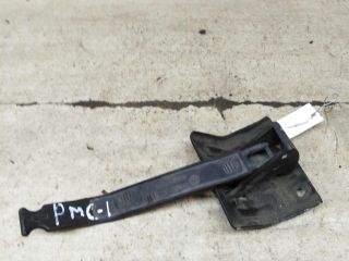 rucka-otkryvaniia-kapota-zamok-renault-scenic-ii-art-103884