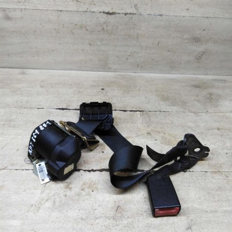 remen-bezopasnosti-zadnii-srednii-ford-mondeo-3-art-103925-big-0