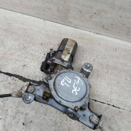 steklopodieemnik-elektriceskii-perednii-levyi-daewoo-espero-art-104113-big-0