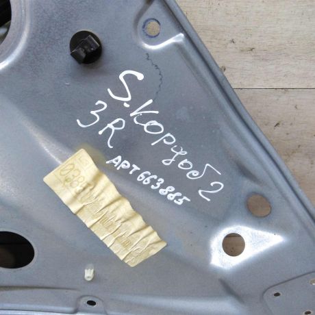 steklopodieemnik-elektriceskii-zadnii-pravyi-seat-cordoba-ii-art-104262-big-5