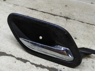 rucka-dveri-vnutrenniaia-pravaia-bmw-e39-art-104321