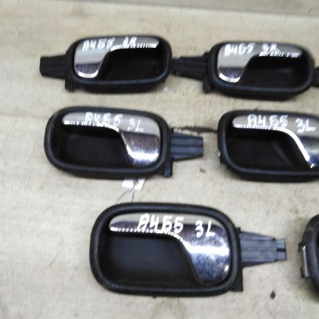 rucka-otkryvaniia-dveri-vnutrenniaia-audi-a4-b5-art-104852-big-1