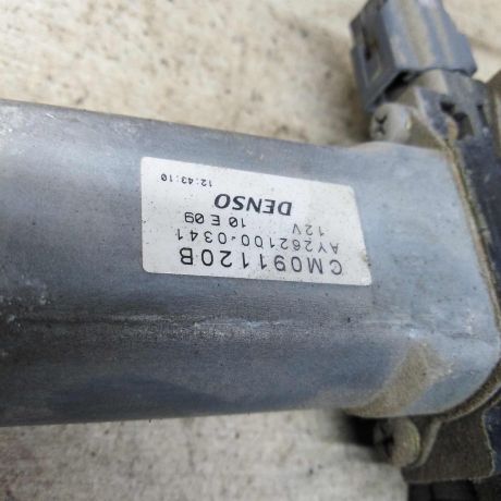 steklopodieemnik-elektriceskii-zadnii-levyi-ford-maverick-ii-art-104893-big-1