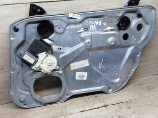 steklopodieemnik-elektriceskii-perednii-pravyi-seat-cordoba-ii-art-104905