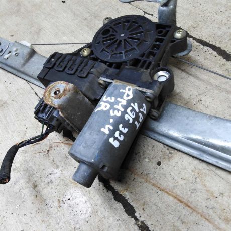 steklopodieemnik-elektriceskii-zadnii-pravyi-ford-mondeo-3-art-104917-big-2