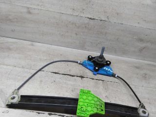 steklopodieemnik-mexaniceskii-zadnii-pravyi-audi-a4-b6-audi-a4-b7-art-104973