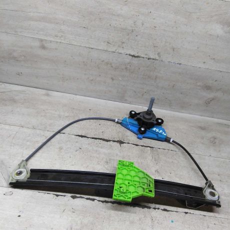 steklopodieemnik-mexaniceskii-zadnii-pravyi-audi-a4-b6-audi-a4-b7-art-104973-big-0