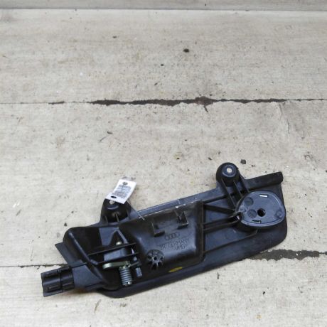 rucka-dveri-vnutrenniaia-audi-a4-b6-audi-a4-b7-art-104989-big-2