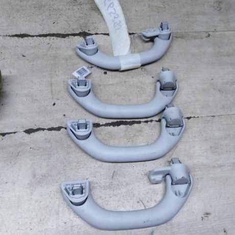 rucka-potolka-salona-volkswagen-jetta-vi-art-105294-big-1